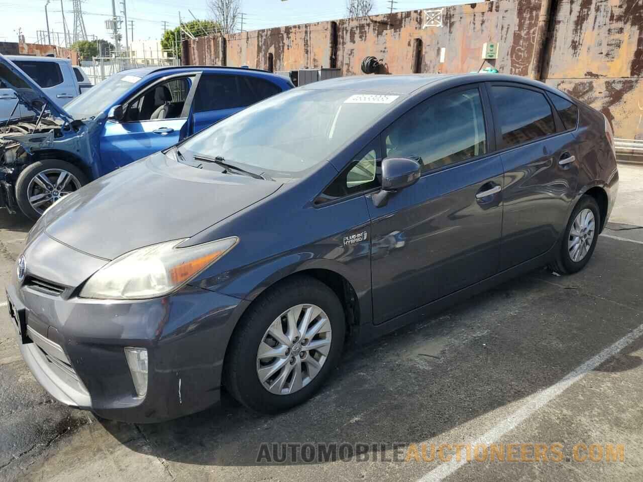 JTDKN3DP9E3062795 TOYOTA PRIUS 2014