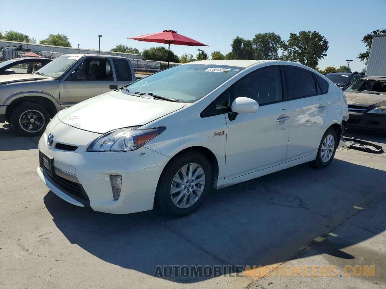 JTDKN3DP9F3069344 TOYOTA PRIUS 2015