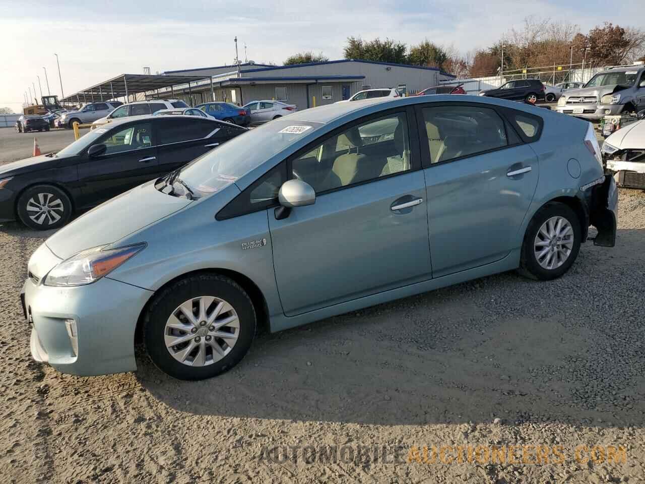 JTDKN3DP9F3072602 TOYOTA PRIUS 2015