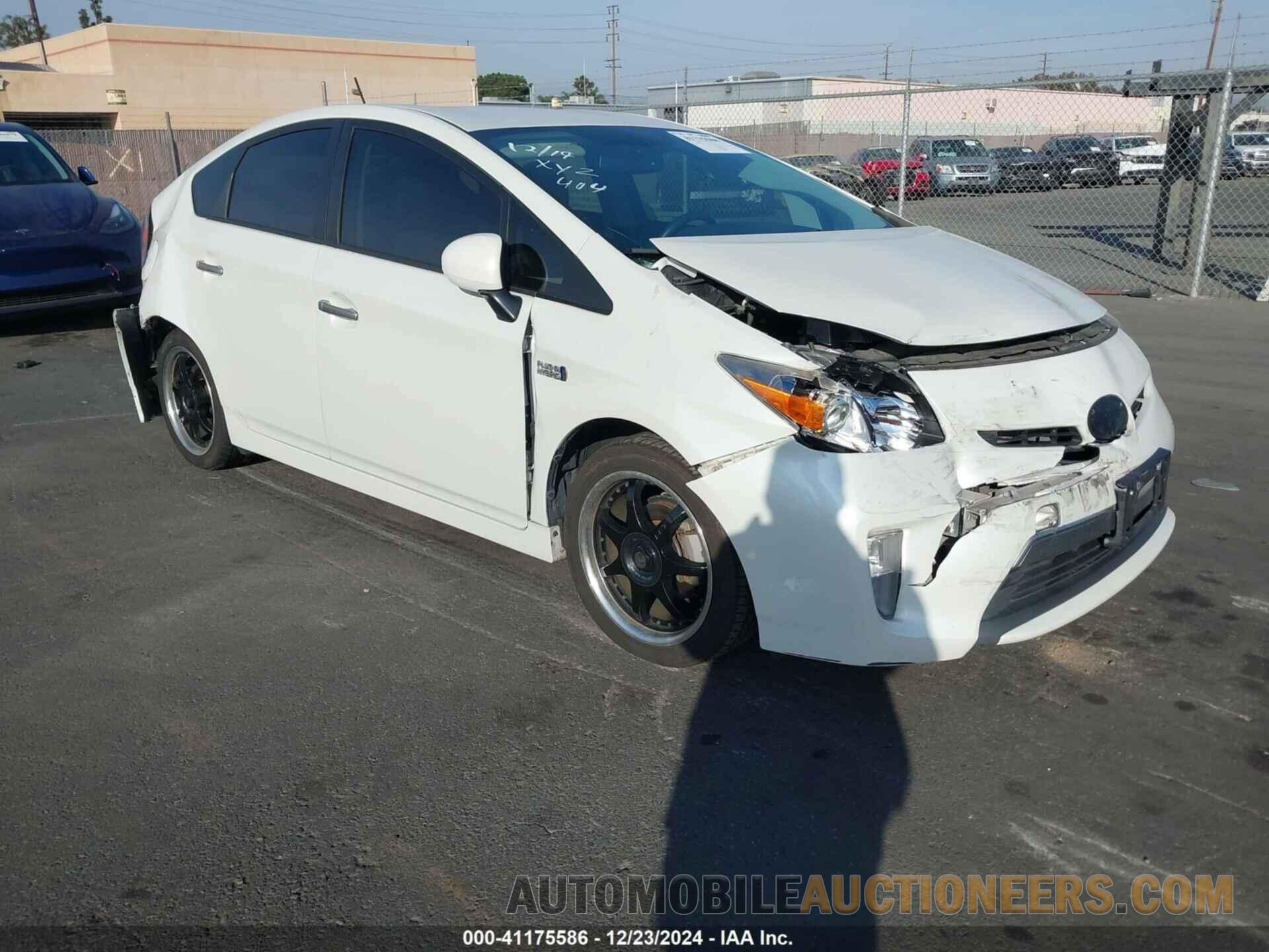 JTDKN3DP9F3073703 TOYOTA PRIUS PLUG-IN 2015