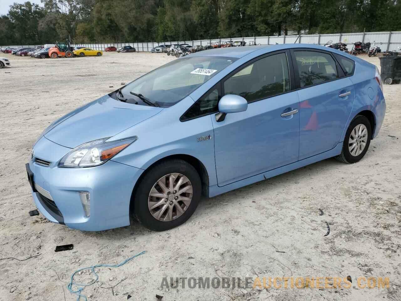 JTDKN3DPXF3072687 TOYOTA PRIUS 2015