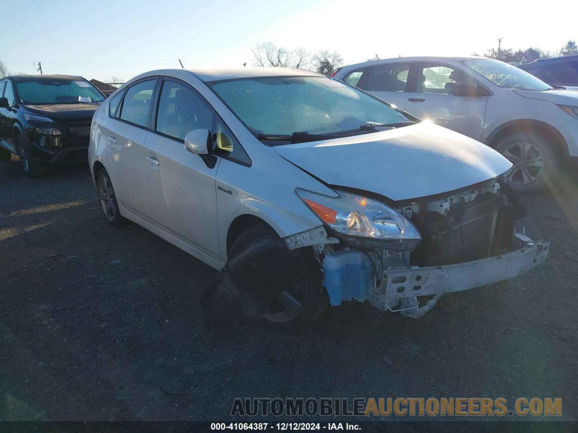 JTDKN3DU0F0394732 TOYOTA PRIUS 2015