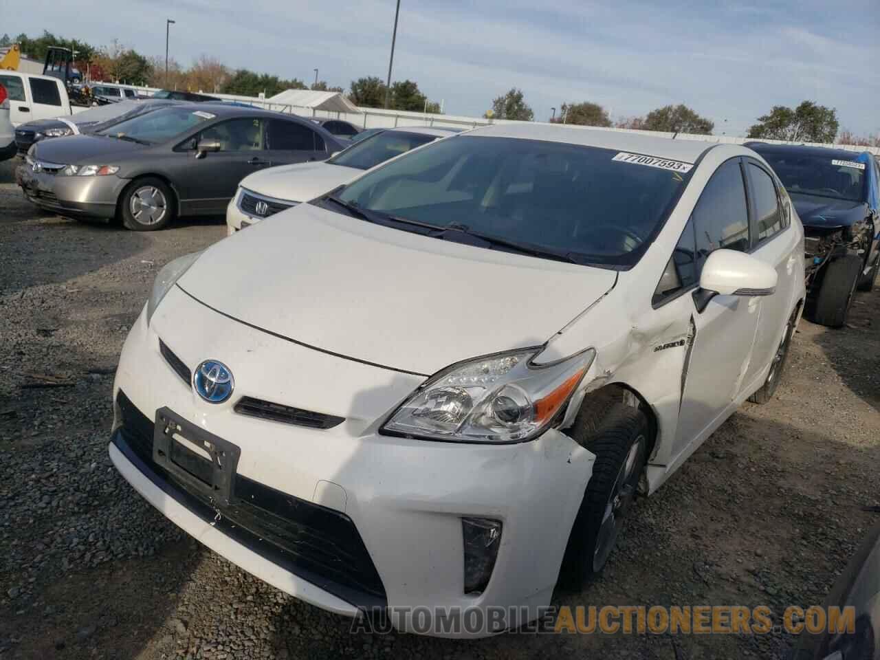 JTDKN3DU0F0395413 TOYOTA PRIUS 2015