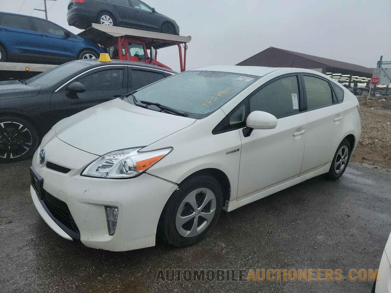 JTDKN3DU0F0408922 Toyota Prius 2015