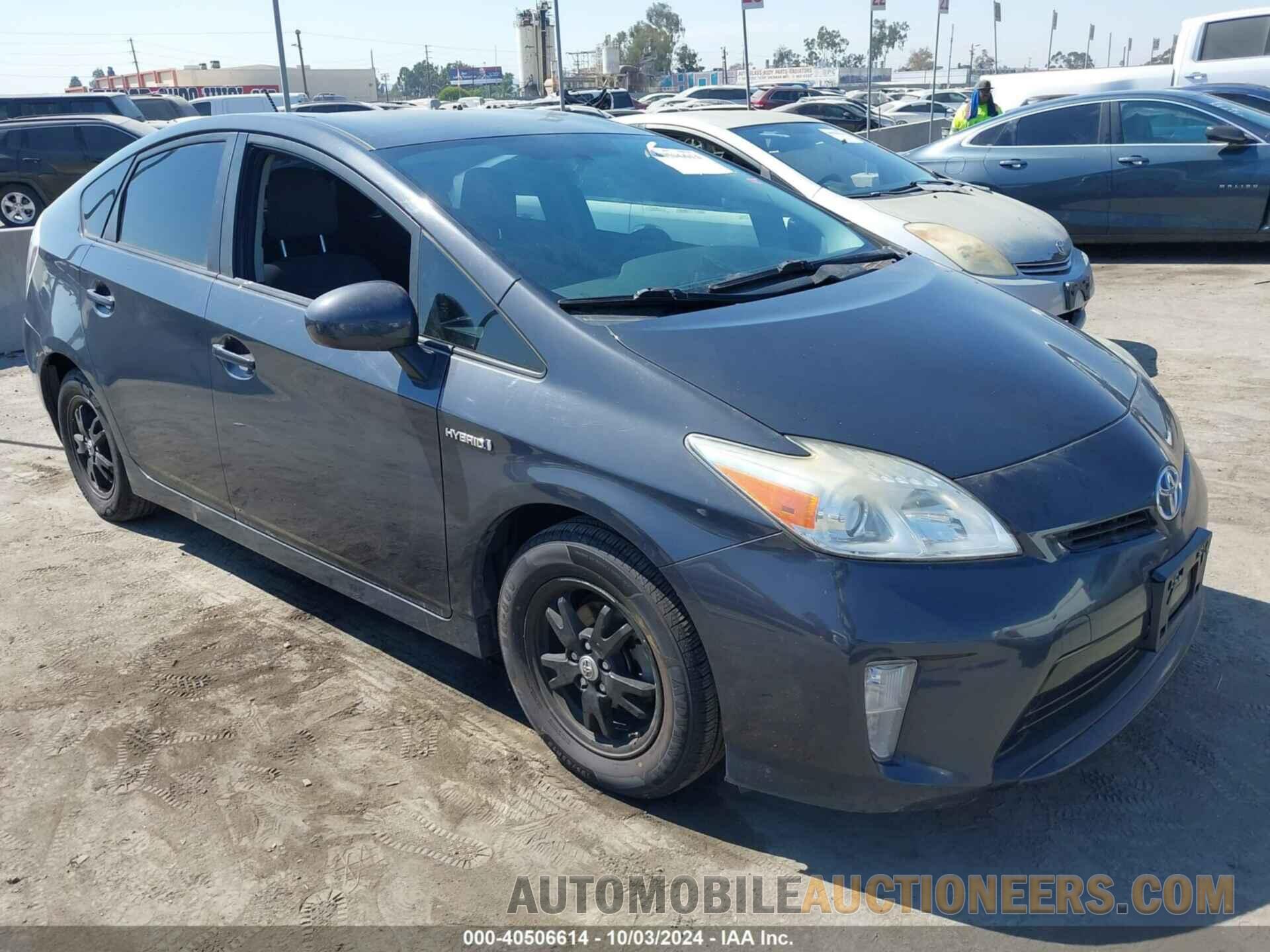 JTDKN3DU0F0431780 TOYOTA PRIUS 2015