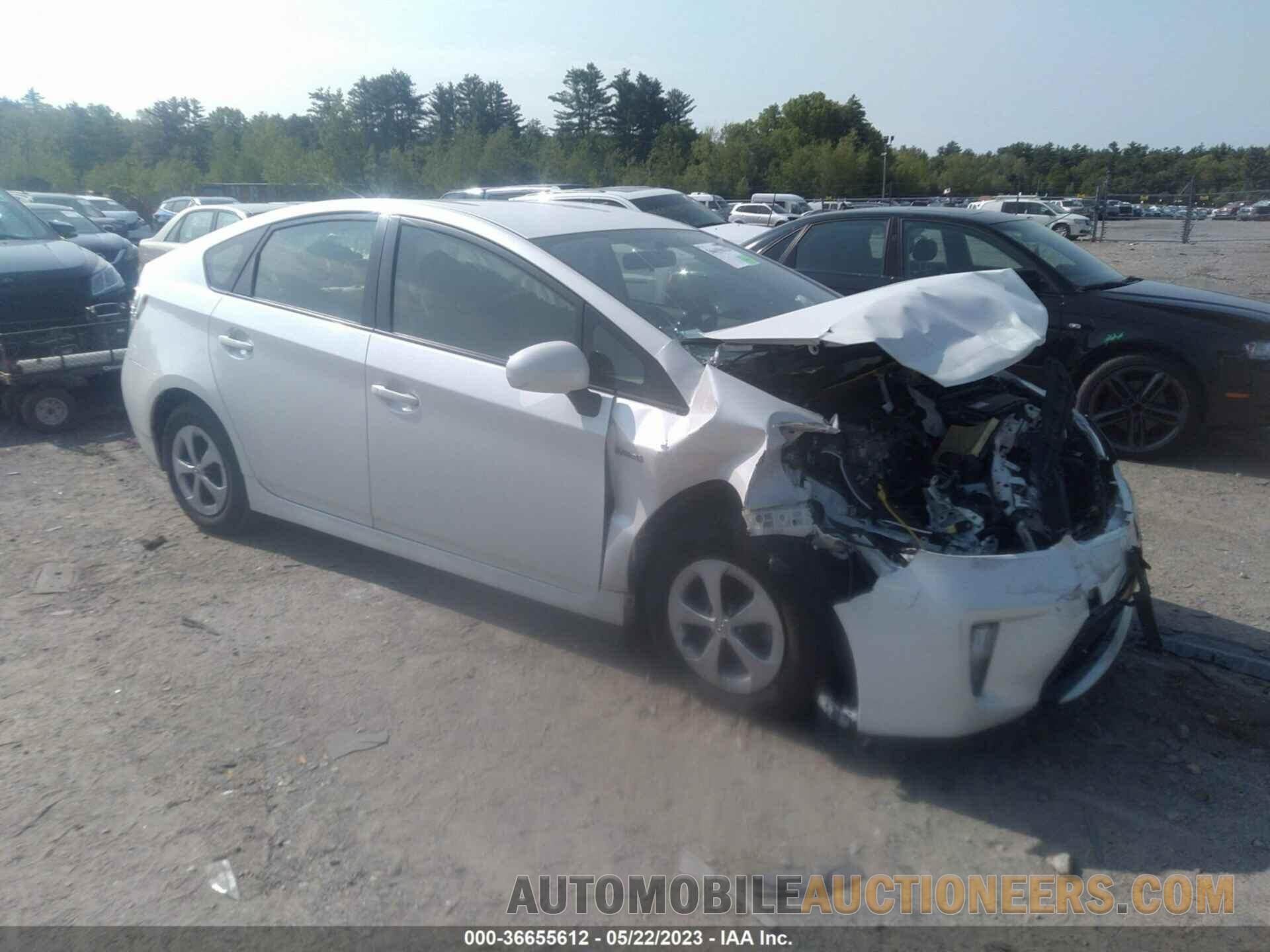 JTDKN3DU0F0432718 TOYOTA PRIUS 2015