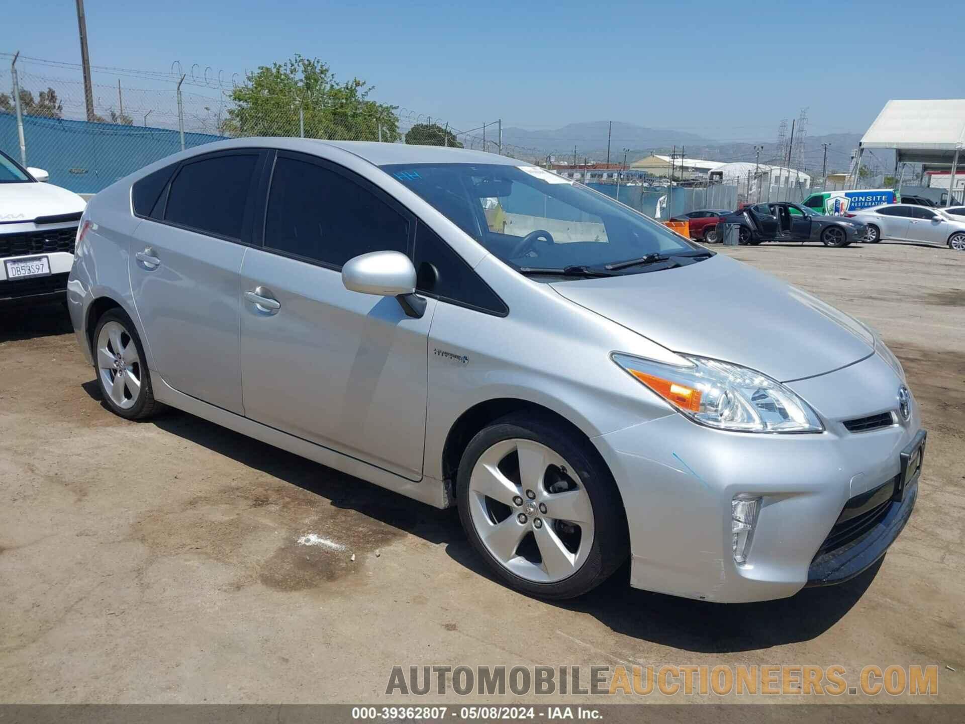 JTDKN3DU0F0445100 TOYOTA PRIUS 2015