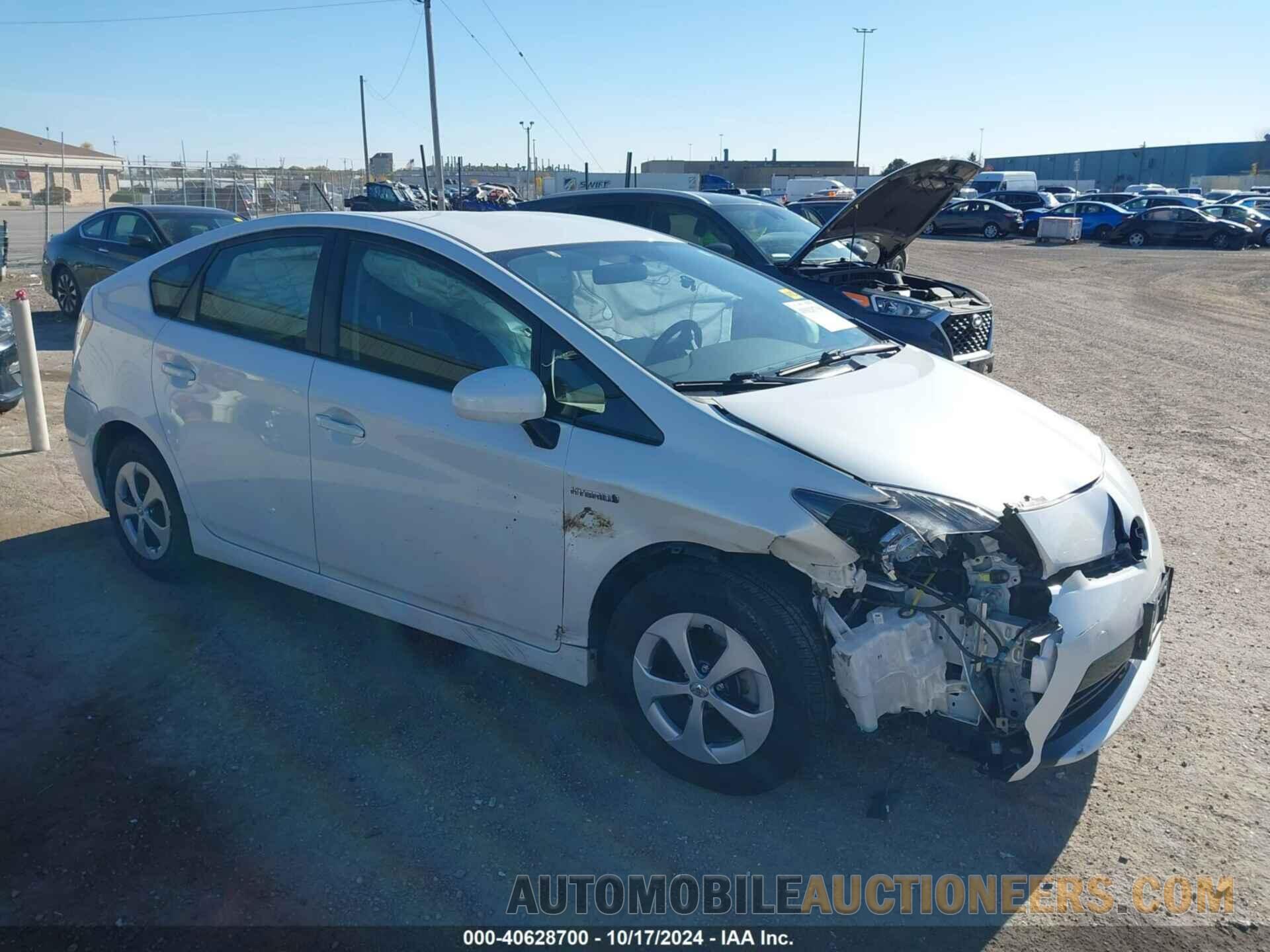 JTDKN3DU0F0449115 TOYOTA PRIUS 2015