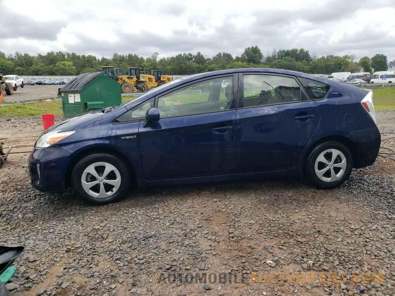 JTDKN3DU0F0452371 TOYOTA PRIUS 2015