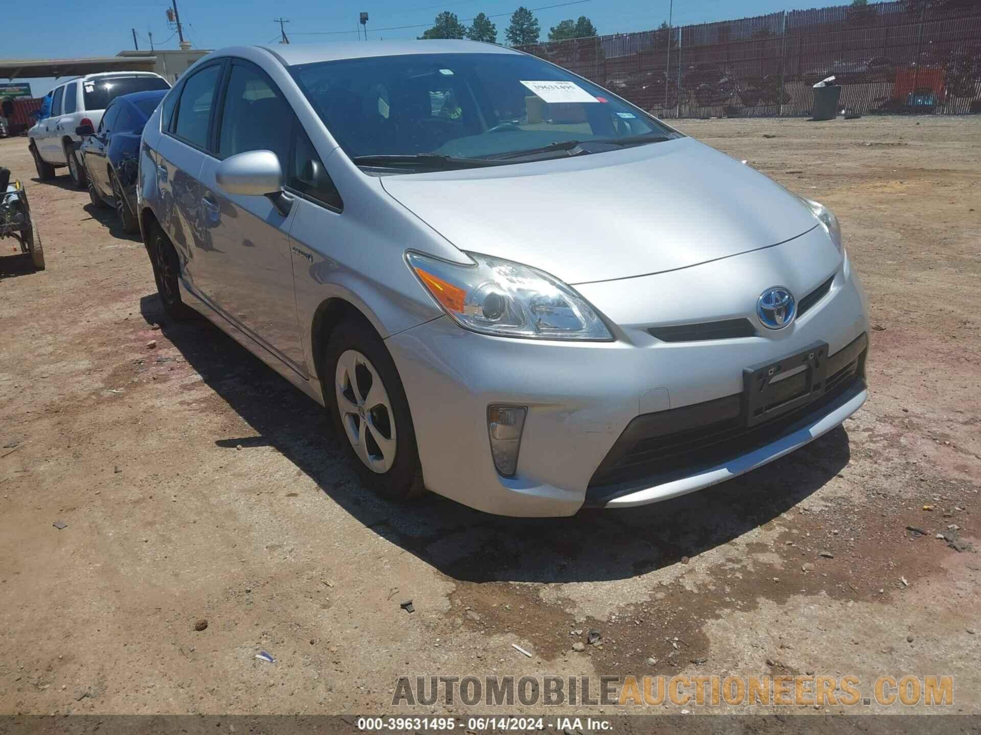 JTDKN3DU0F0454914 TOYOTA PRIUS 2015