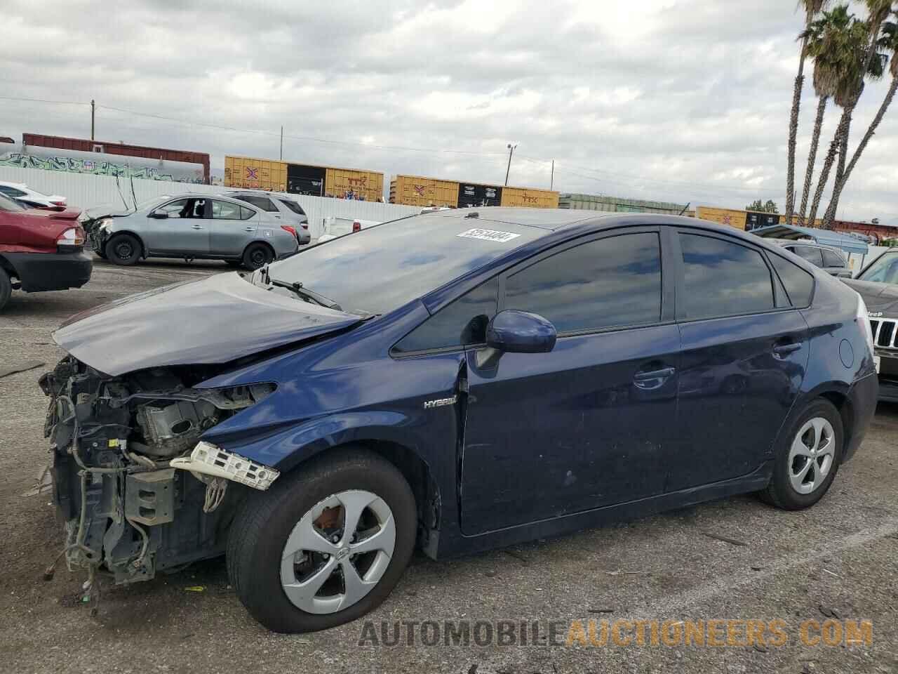 JTDKN3DU0F0466948 TOYOTA PRIUS 2015