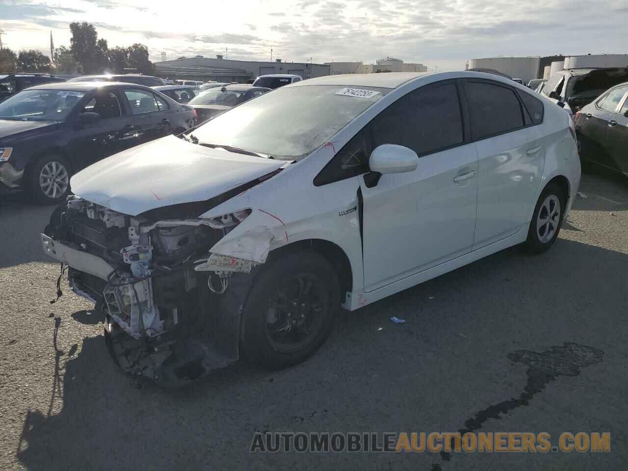 JTDKN3DU0F0477240 TOYOTA PRIUS 2015