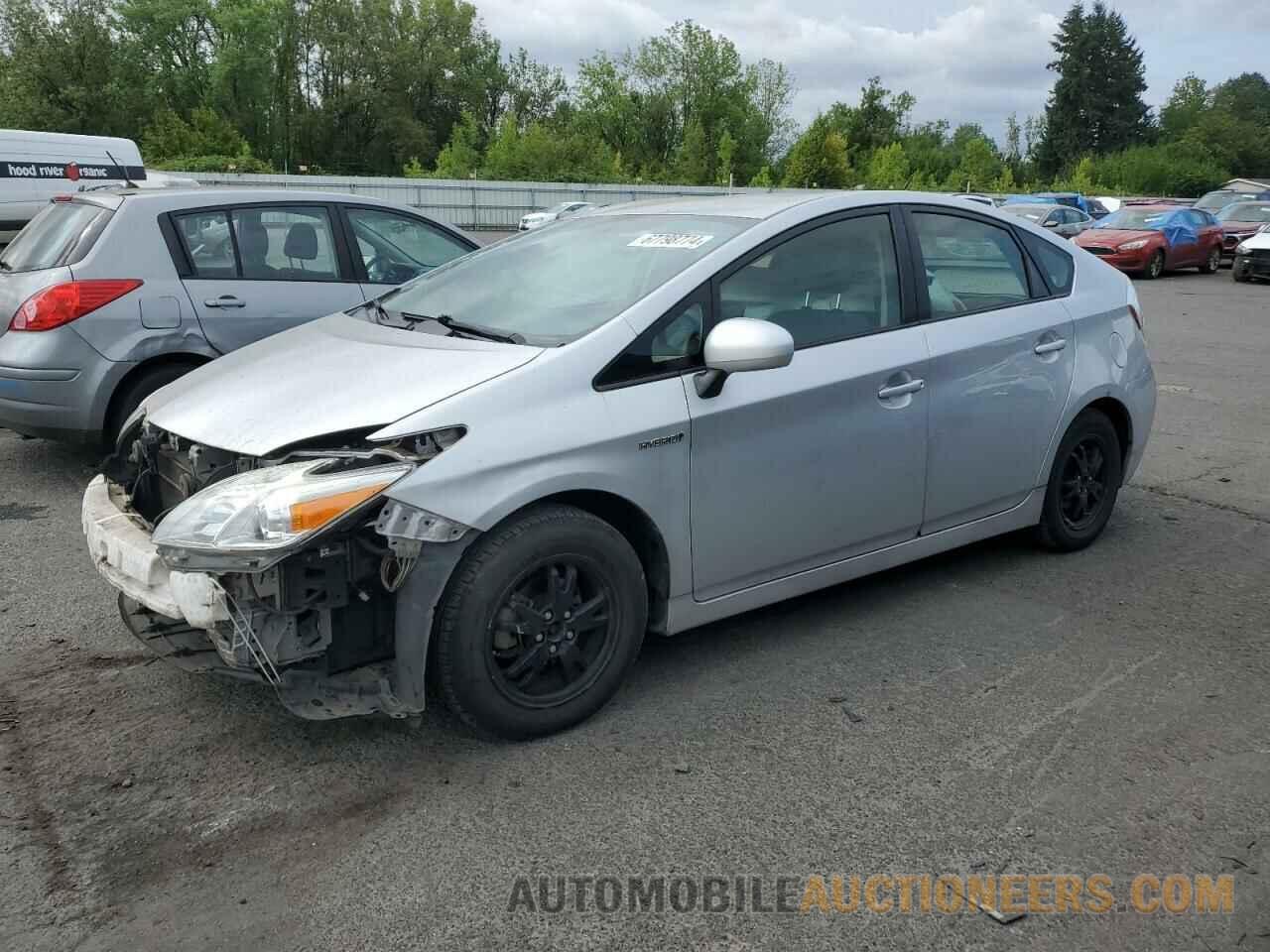 JTDKN3DU0F0477738 TOYOTA PRIUS 2015