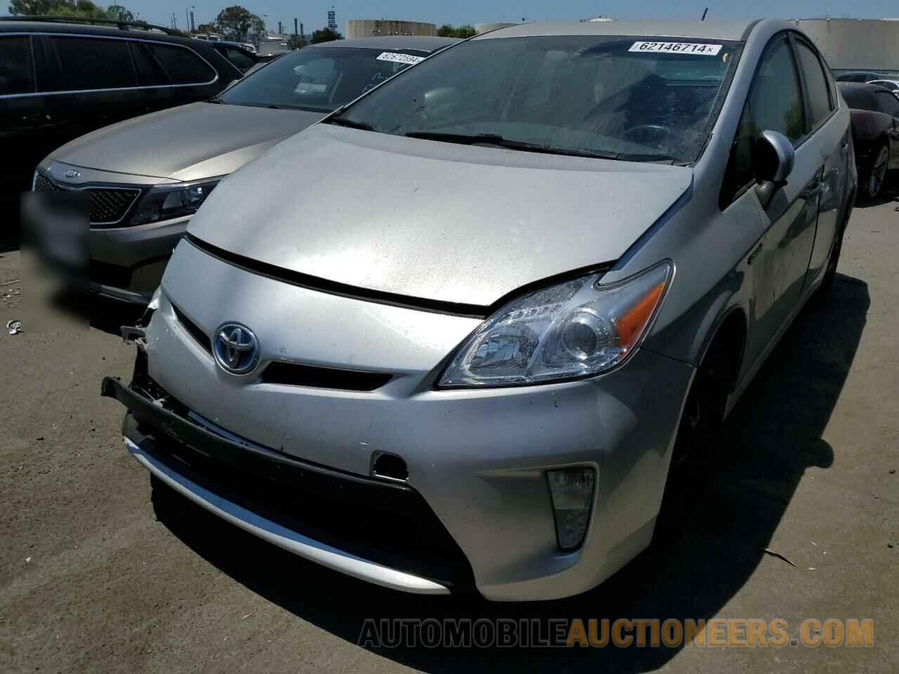 JTDKN3DU0F0479814 TOYOTA PRIUS 2015