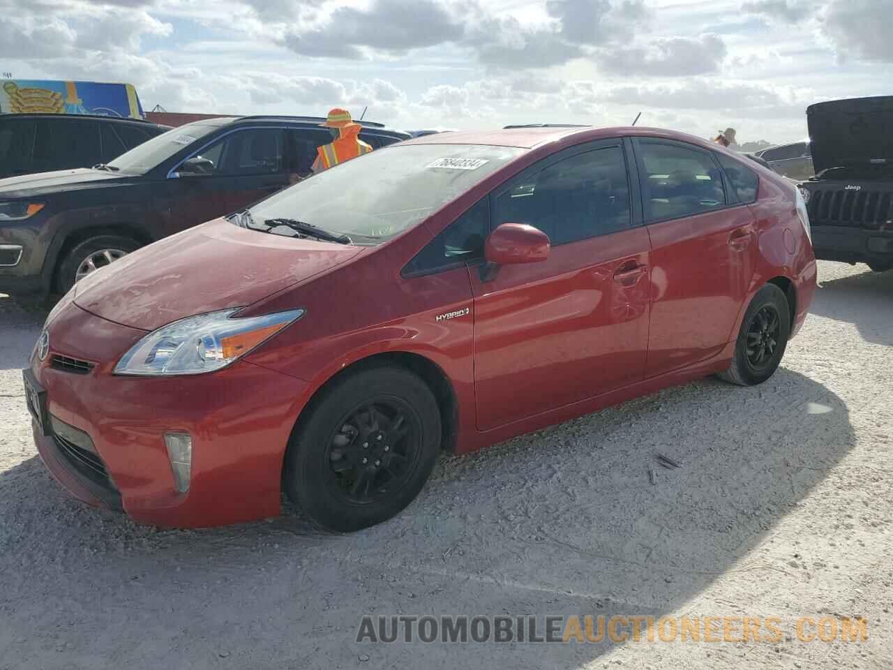 JTDKN3DU0F0481532 TOYOTA PRIUS 2015