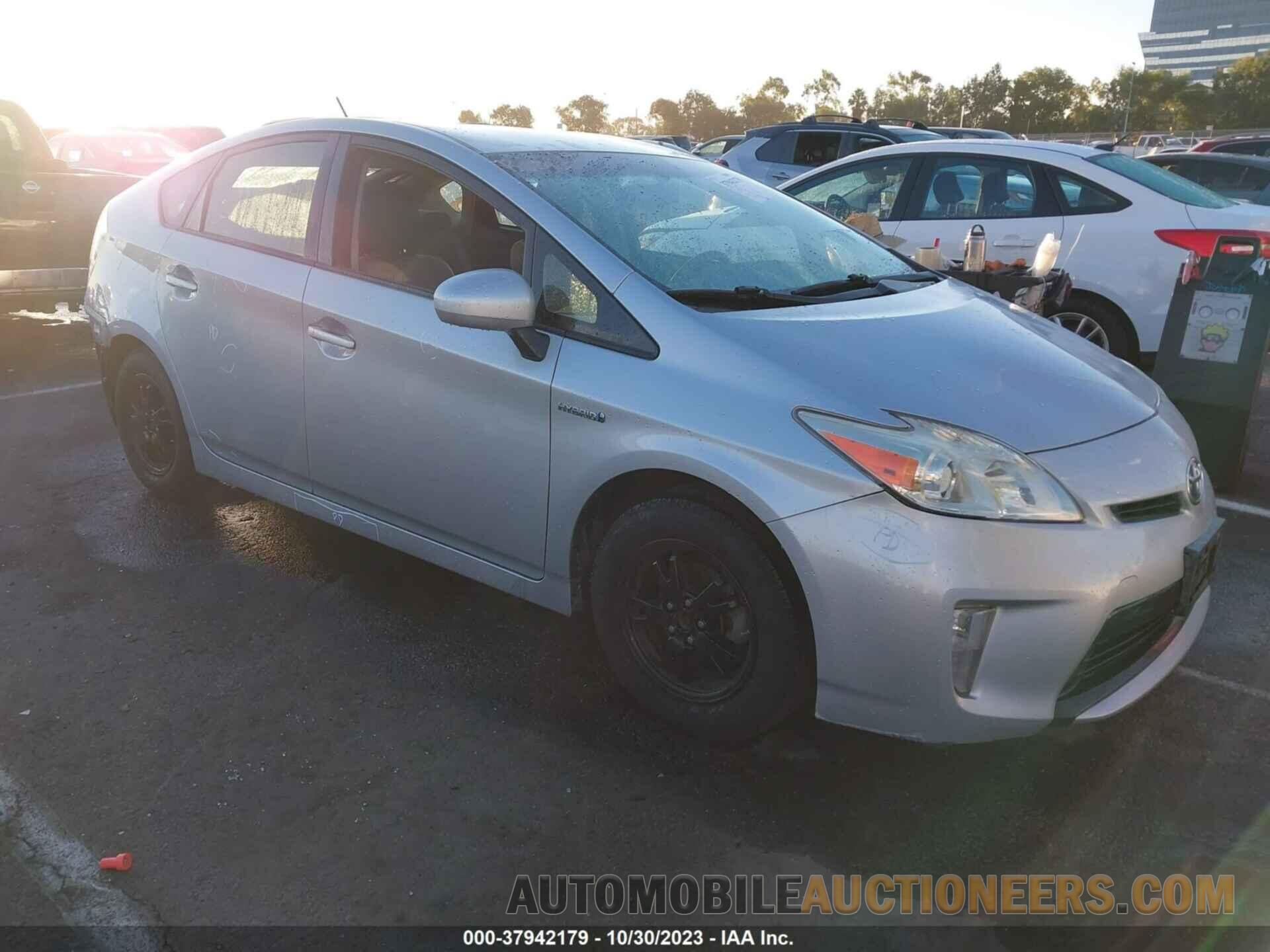 JTDKN3DU0F1887790 TOYOTA PRIUS 2015