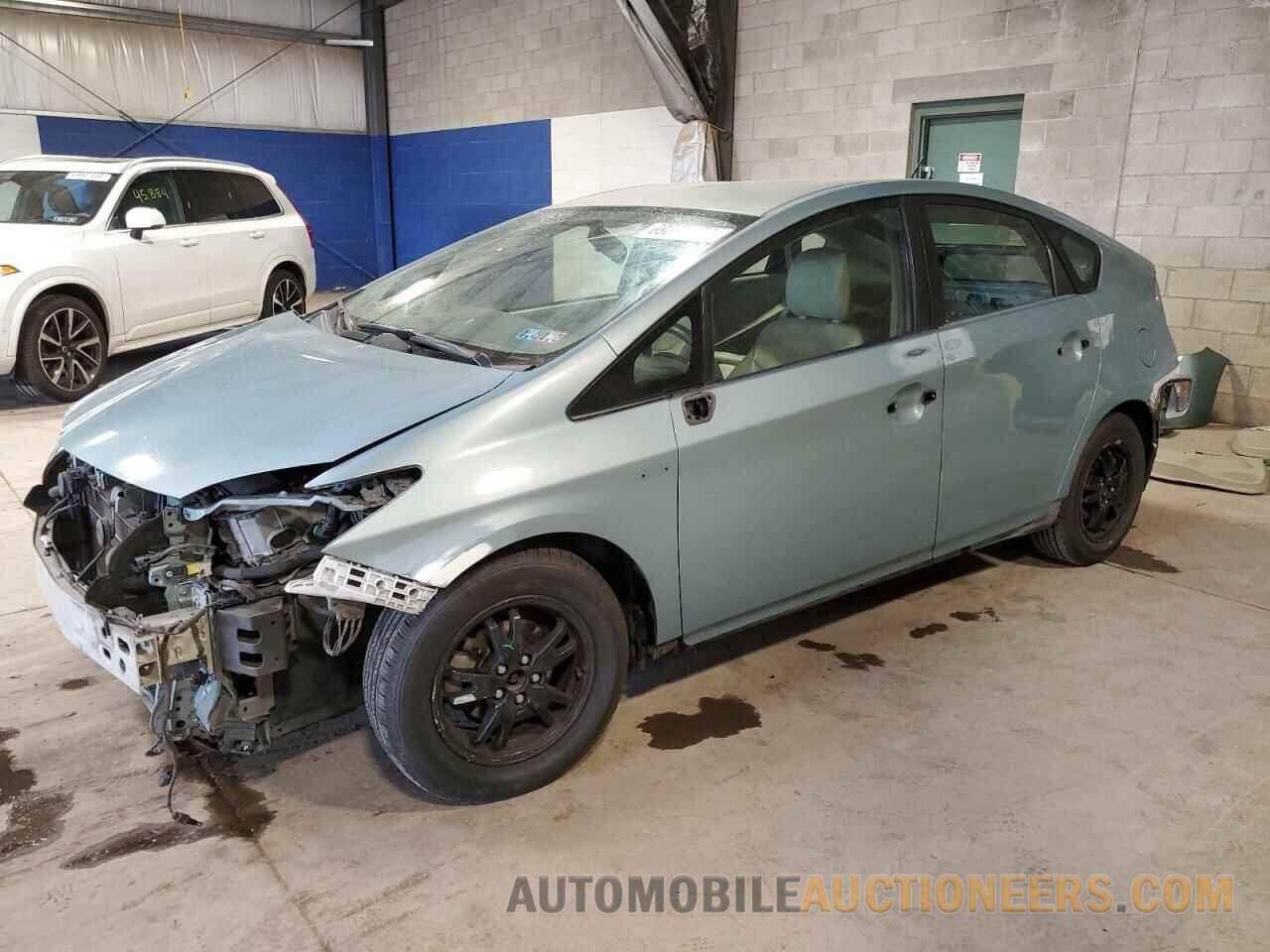 JTDKN3DU0F1890740 TOYOTA PRIUS 2015