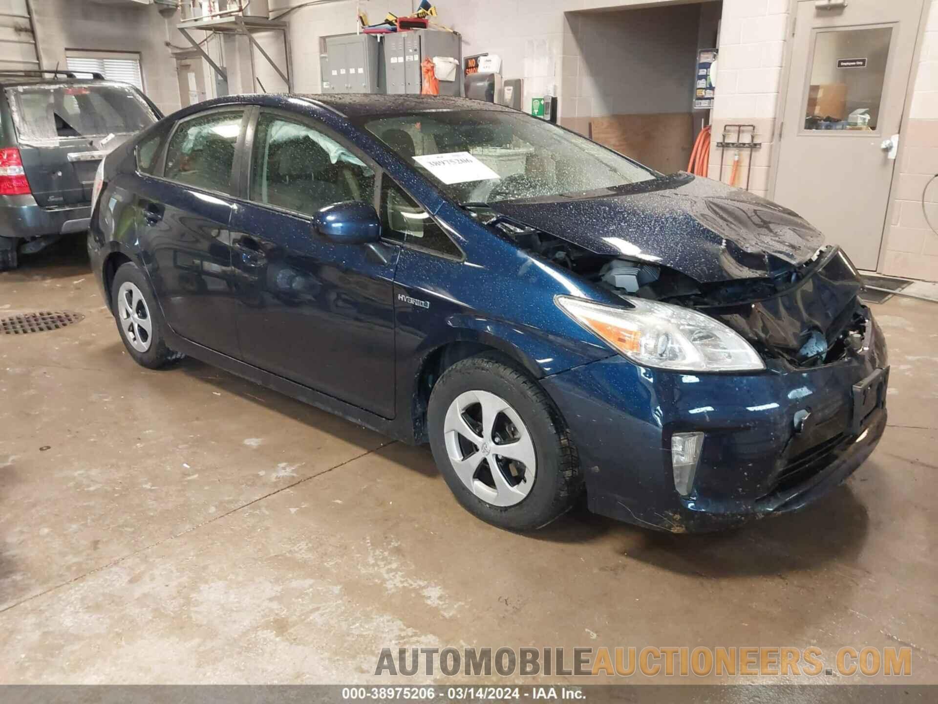 JTDKN3DU0F1891628 TOYOTA PRIUS 2015