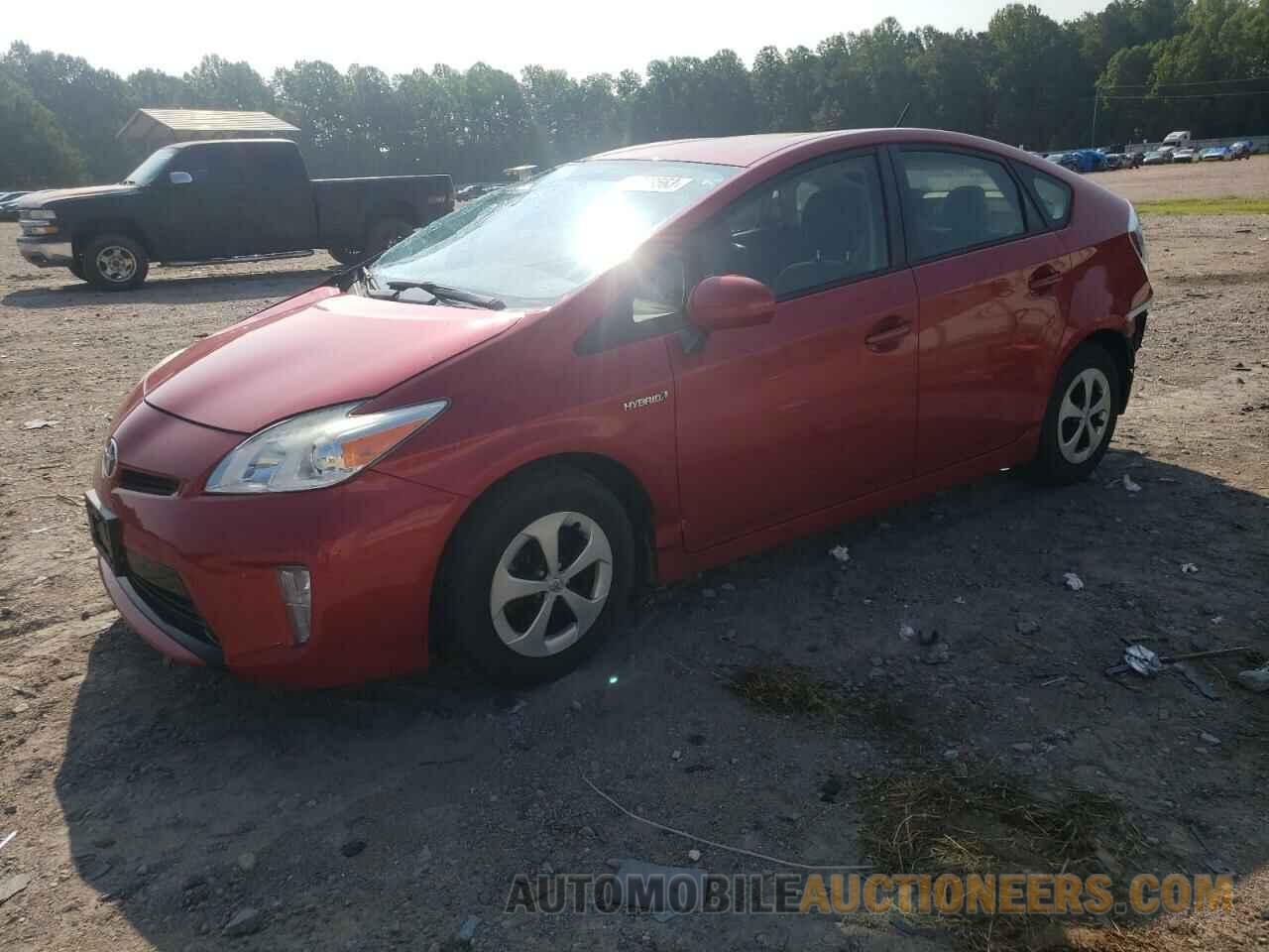 JTDKN3DU0F1909268 TOYOTA PRIUS 2015