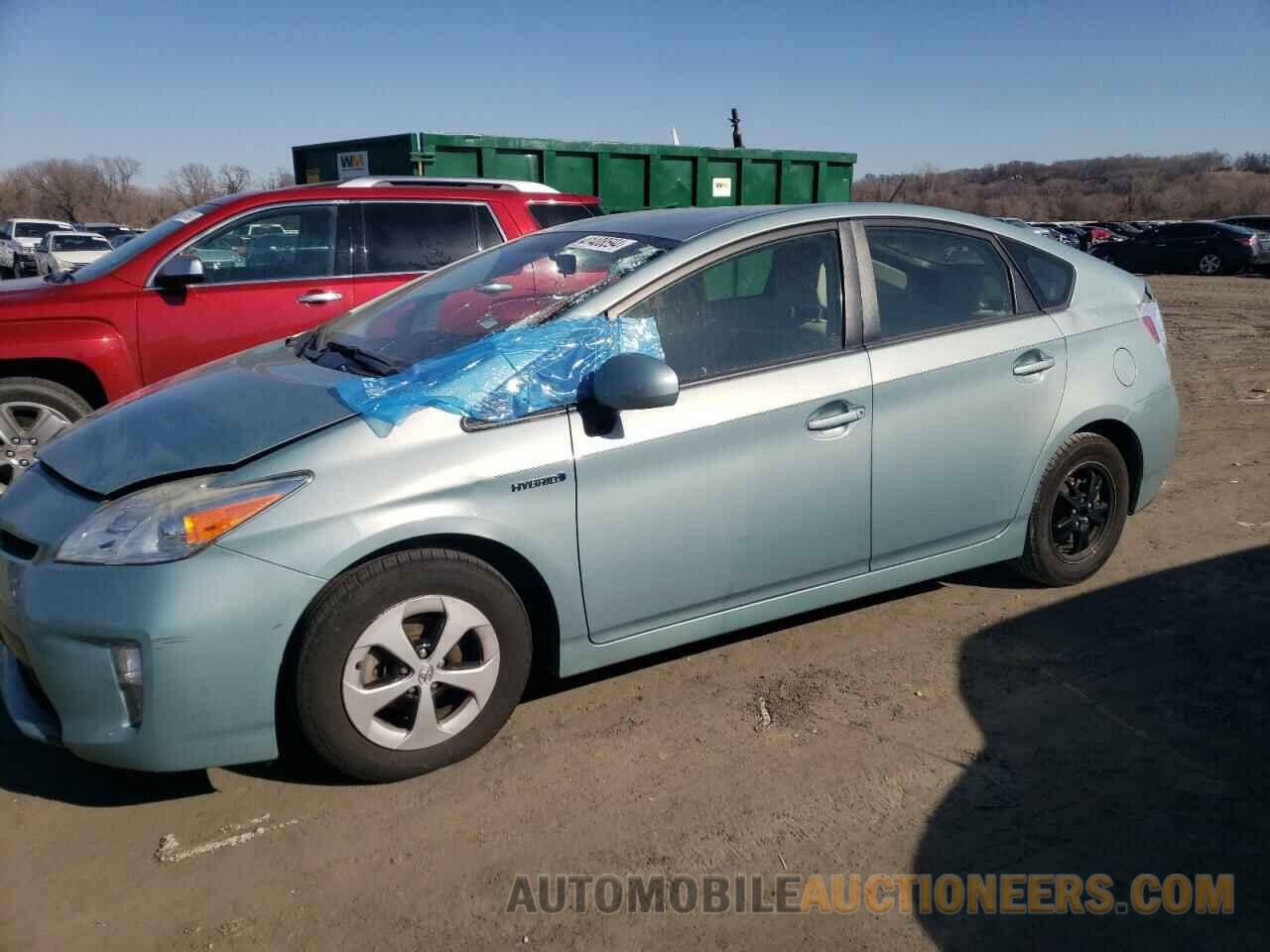 JTDKN3DU0F1913496 TOYOTA PRIUS 2015