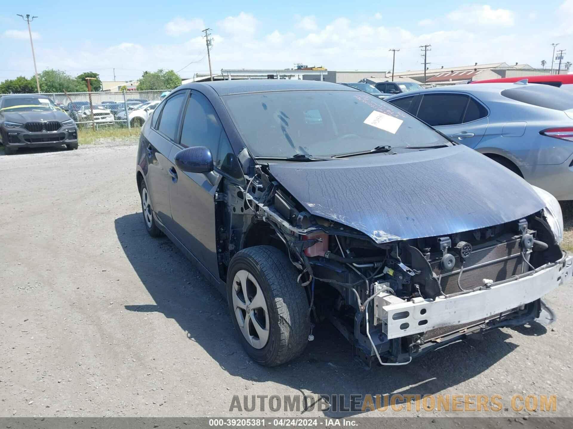 JTDKN3DU0F1913949 TOYOTA PRIUS 2015