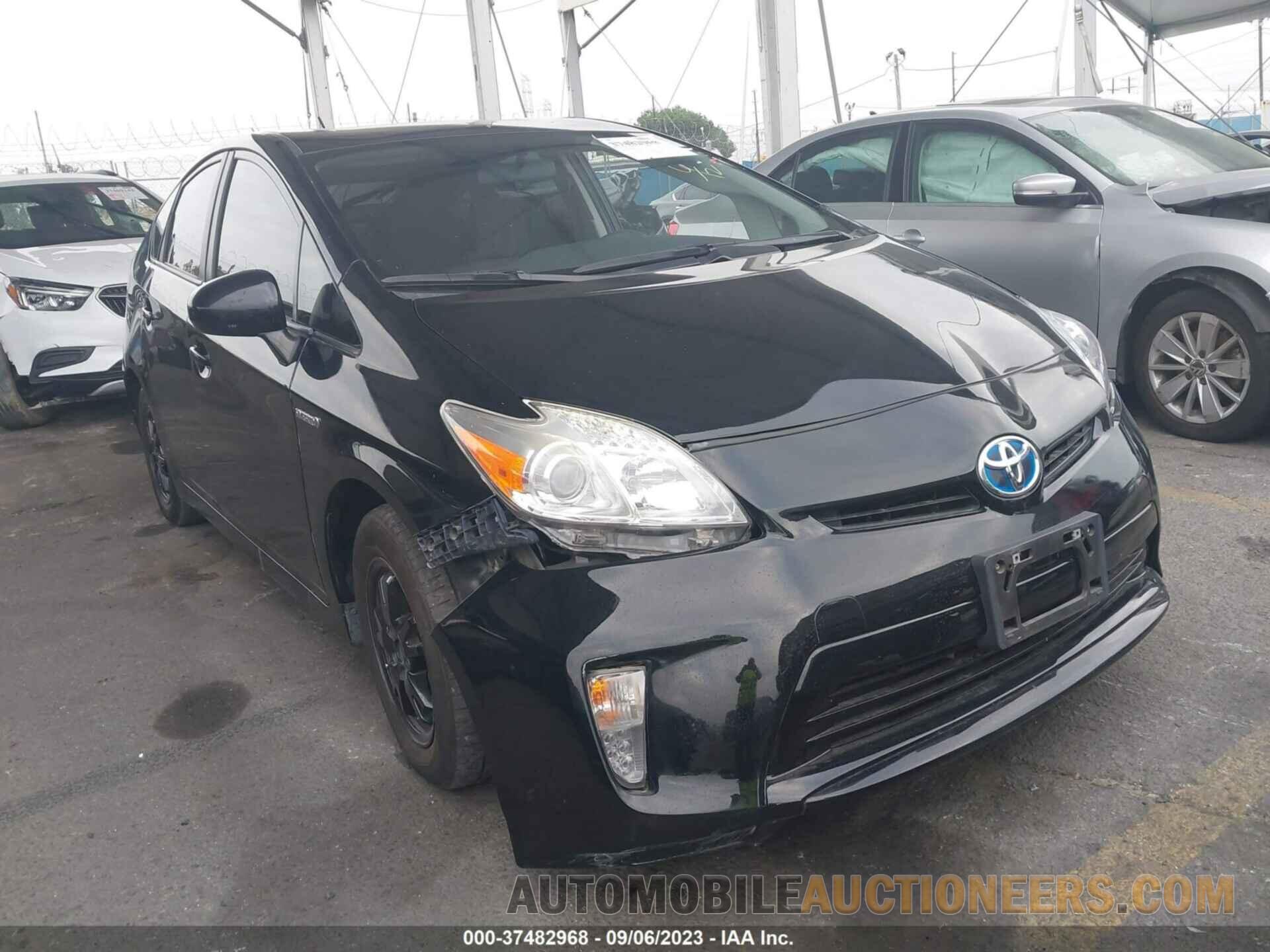 JTDKN3DU0F1914616 TOYOTA PRIUS 2015