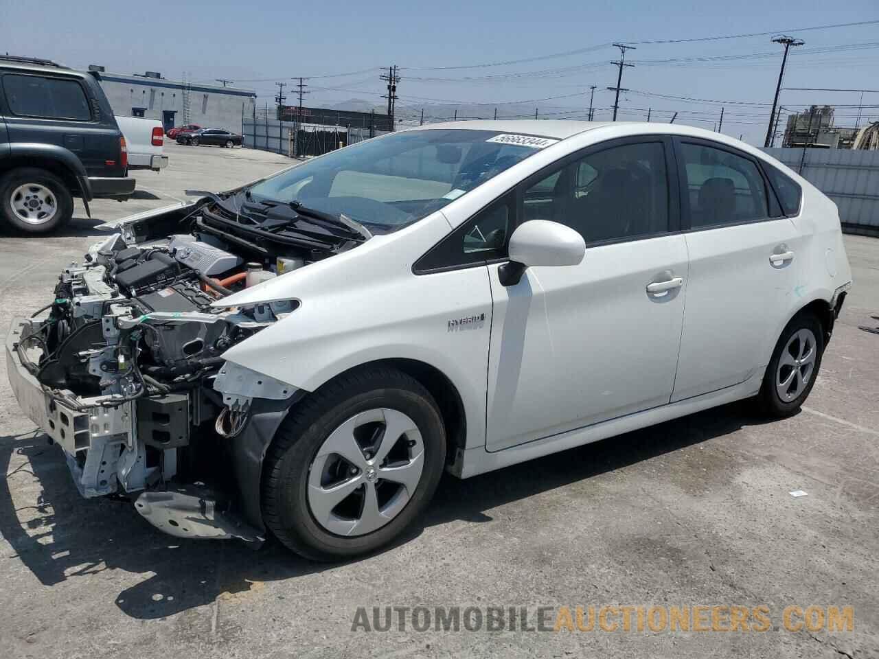 JTDKN3DU0F1925163 TOYOTA PRIUS 2015