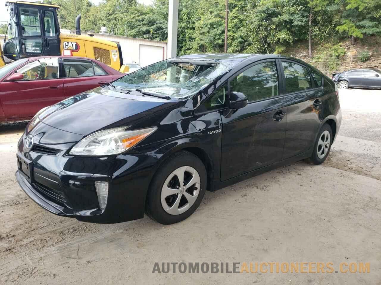 JTDKN3DU0F1932663 TOYOTA PRIUS 2015