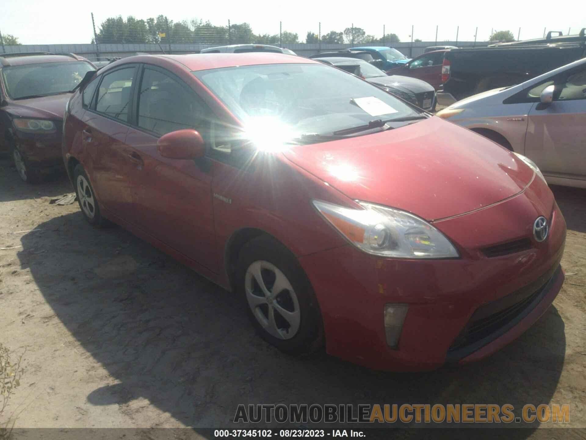 JTDKN3DU0F1943436 TOYOTA PRIUS 2015