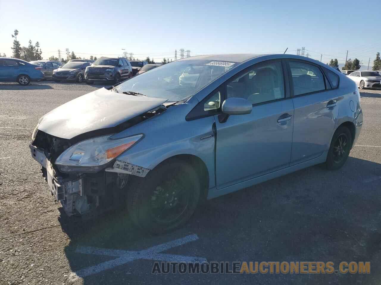 JTDKN3DU0F1944053 TOYOTA PRIUS 2015