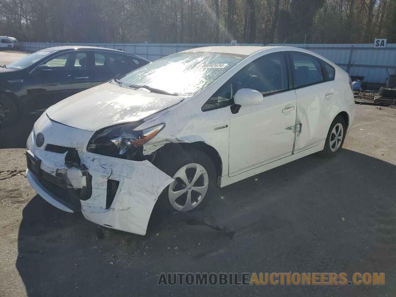 JTDKN3DU0F1945123 TOYOTA PRIUS 2015