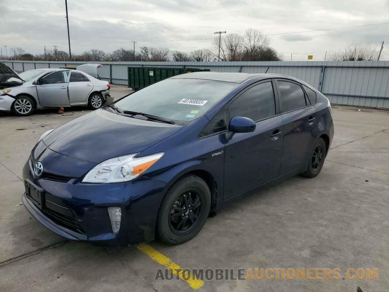 JTDKN3DU0F1947857 TOYOTA PRIUS 2015