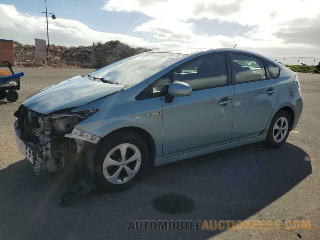 JTDKN3DU0F1966697 TOYOTA PRIUS 2015