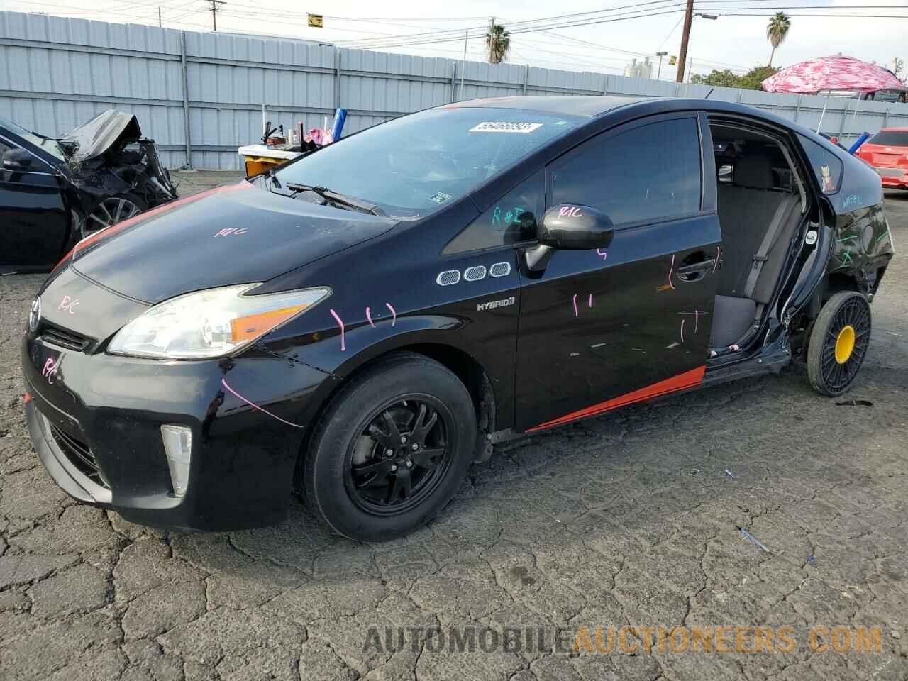 JTDKN3DU0F1973357 TOYOTA PRIUS 2015