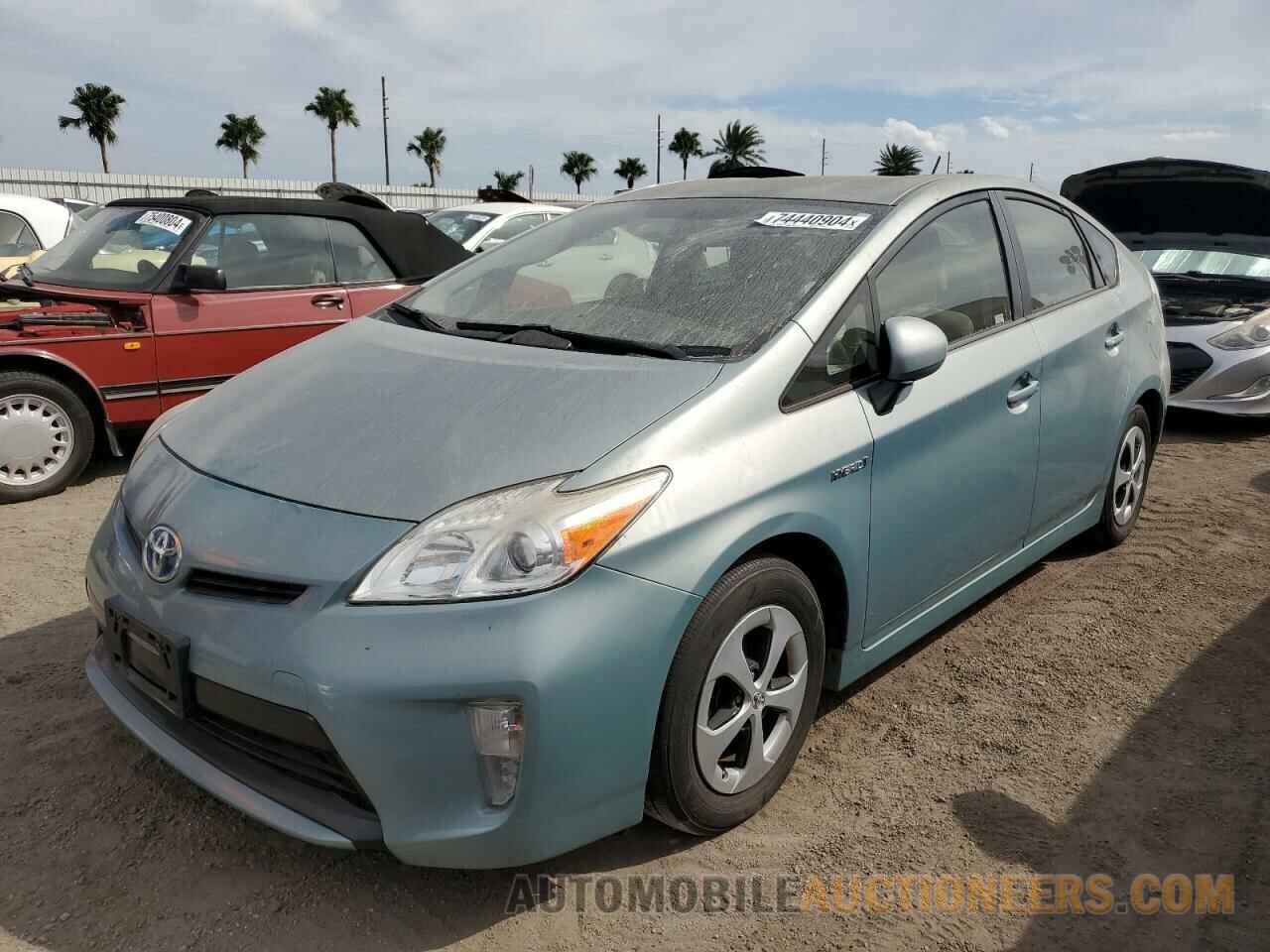 JTDKN3DU0F1978171 TOYOTA PRIUS 2015