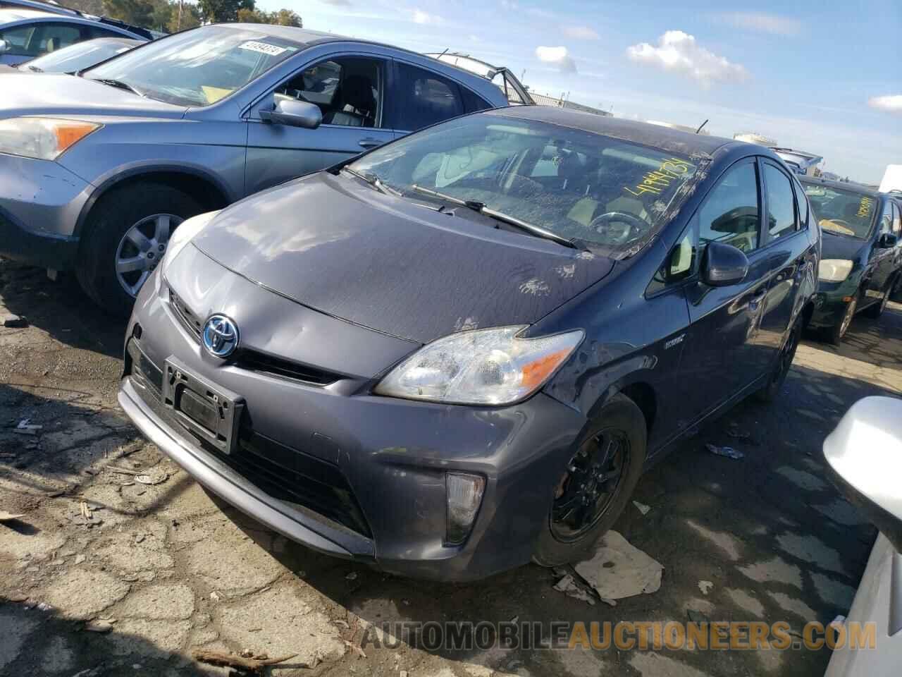 JTDKN3DU0F1993656 TOYOTA PRIUS 2015