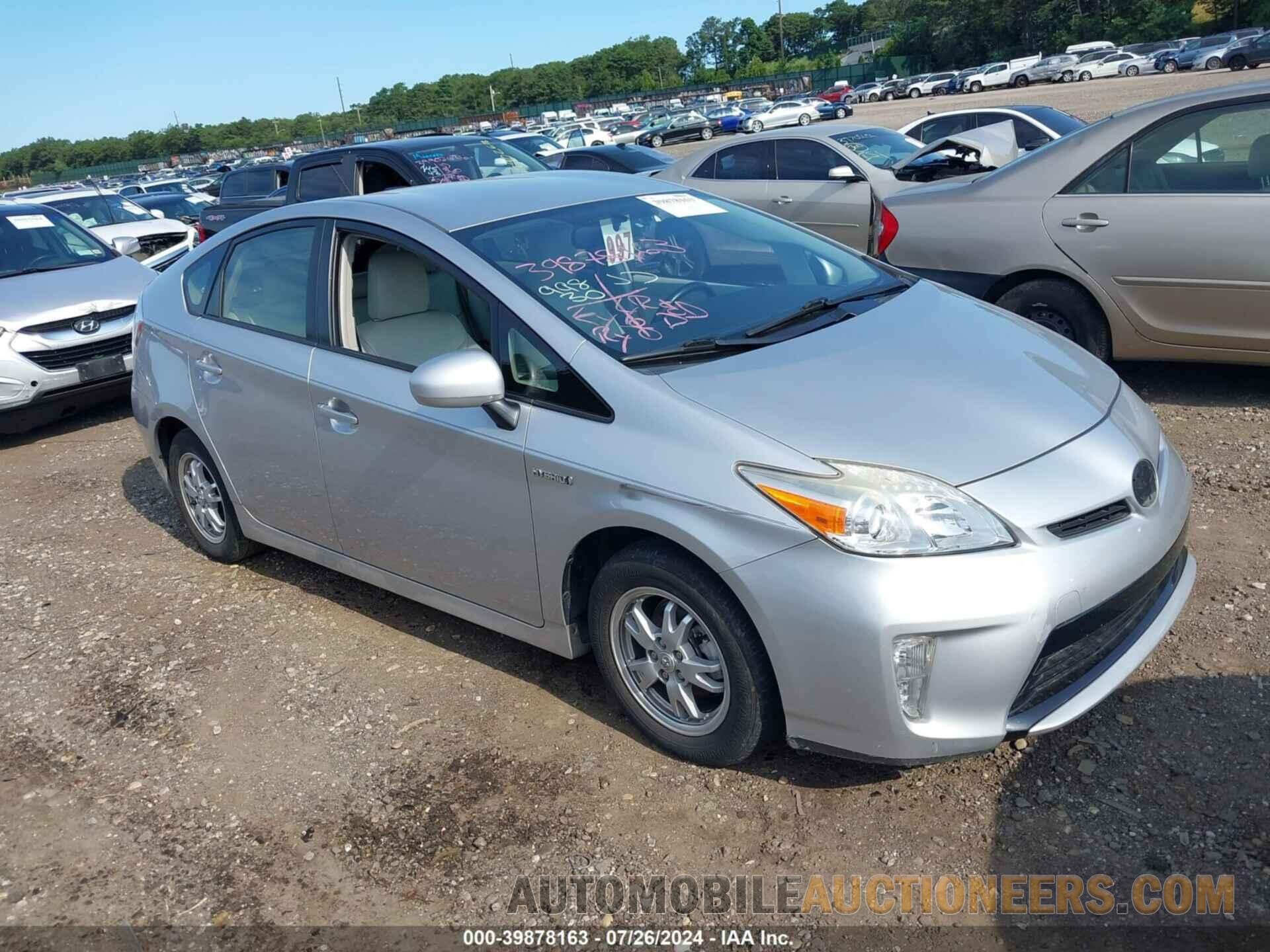 JTDKN3DU1D5656497 TOYOTA PRIUS 2013