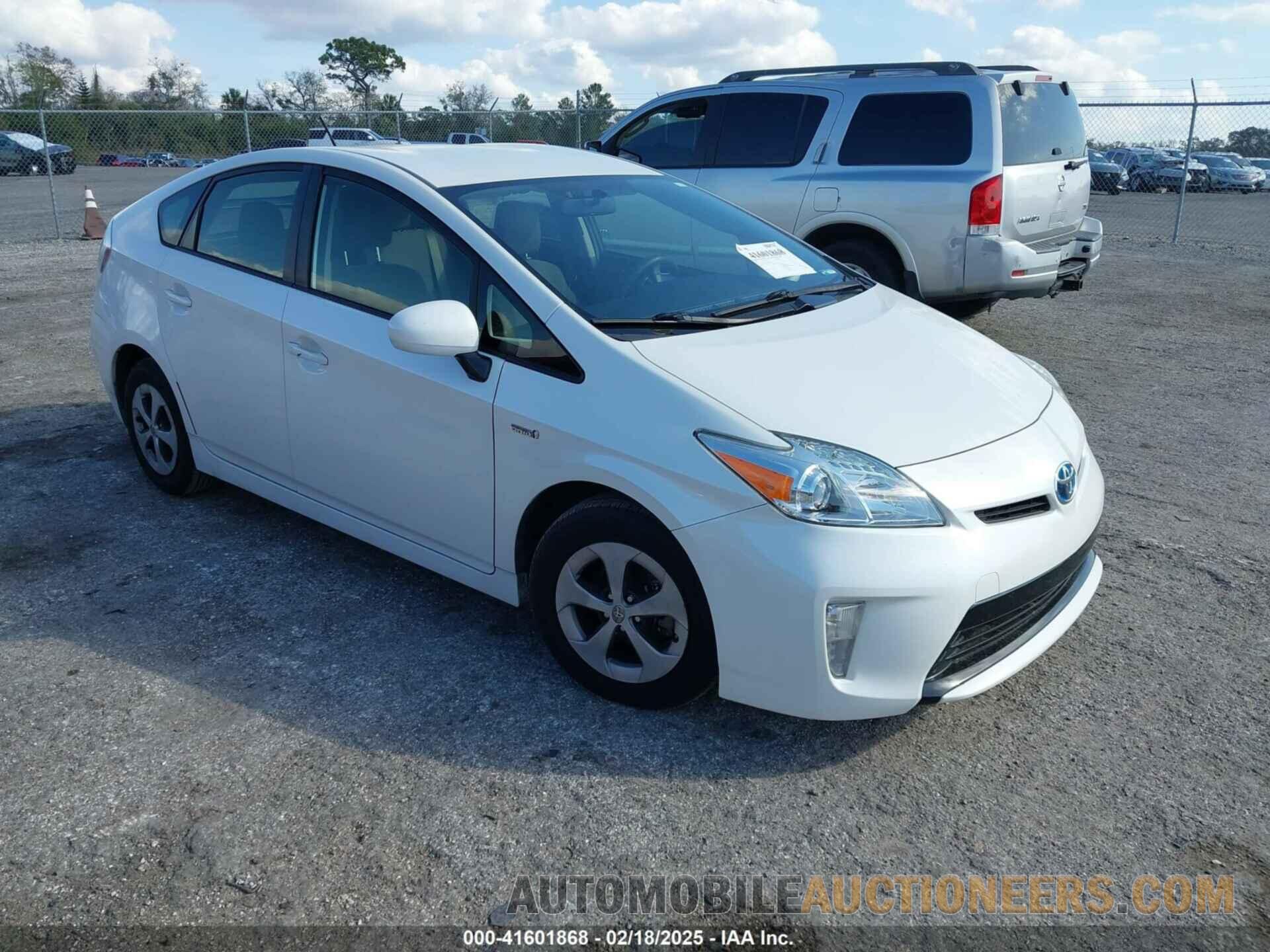 JTDKN3DU1D5688334 TOYOTA PRIUS 2013