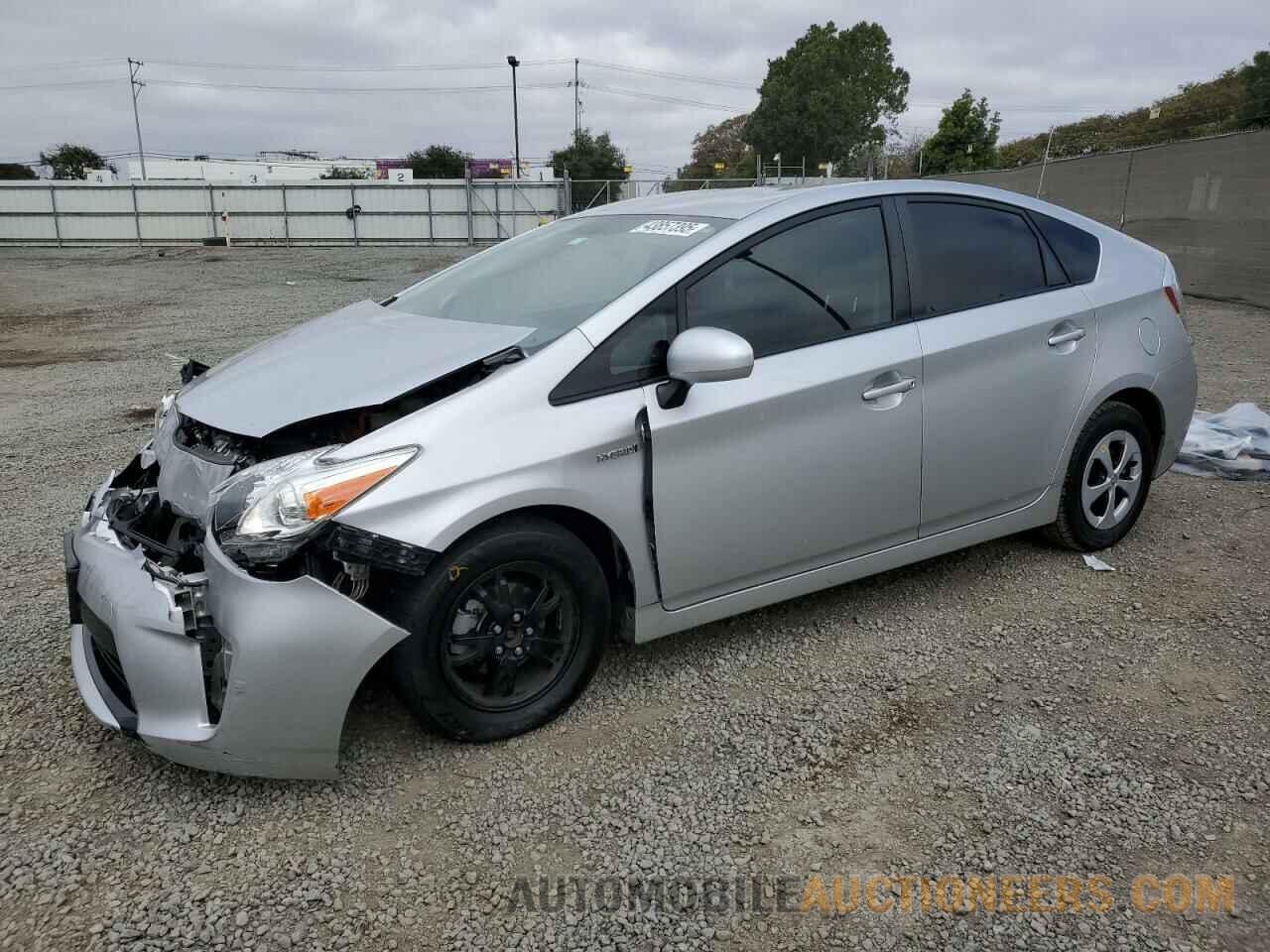 JTDKN3DU1E1758892 TOYOTA PRIUS 2014