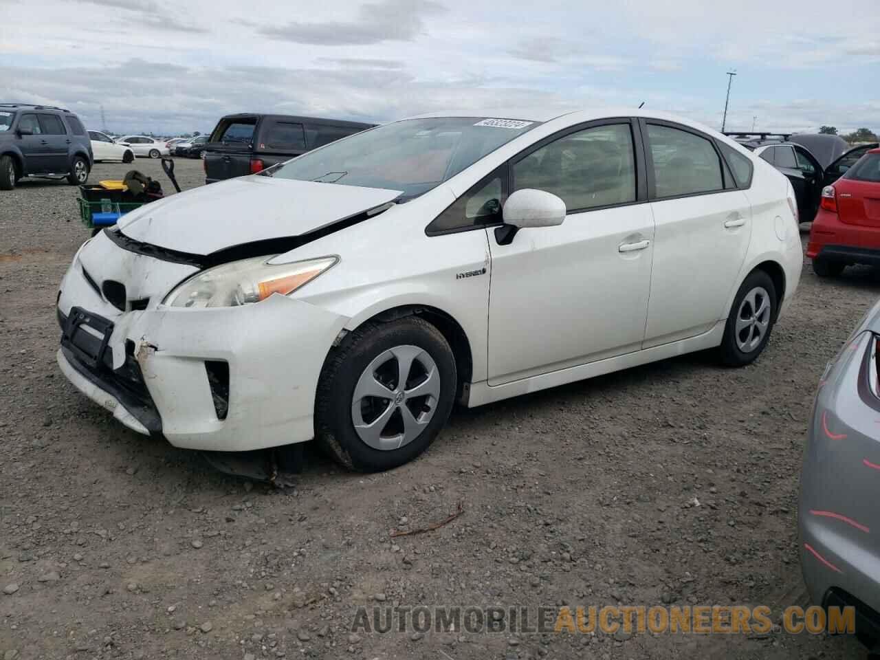 JTDKN3DU1F0399468 TOYOTA PRIUS 2015