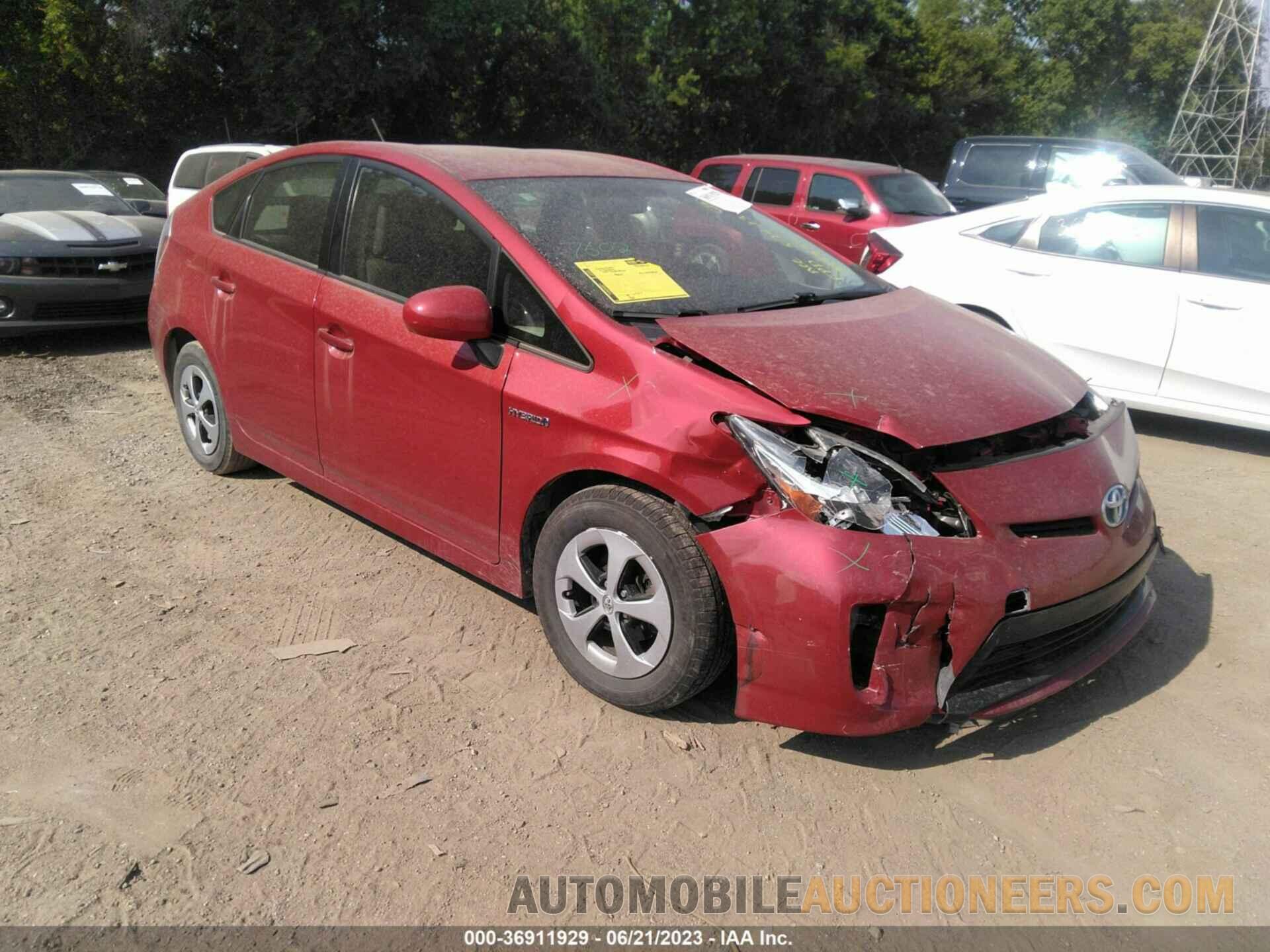 JTDKN3DU1F0399938 TOYOTA PRIUS 2015