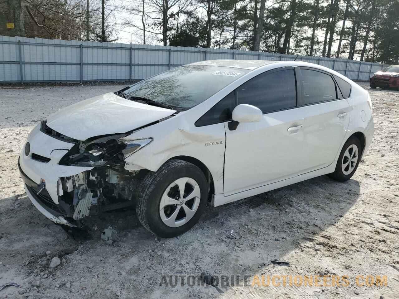 JTDKN3DU1F0407469 TOYOTA PRIUS 2015