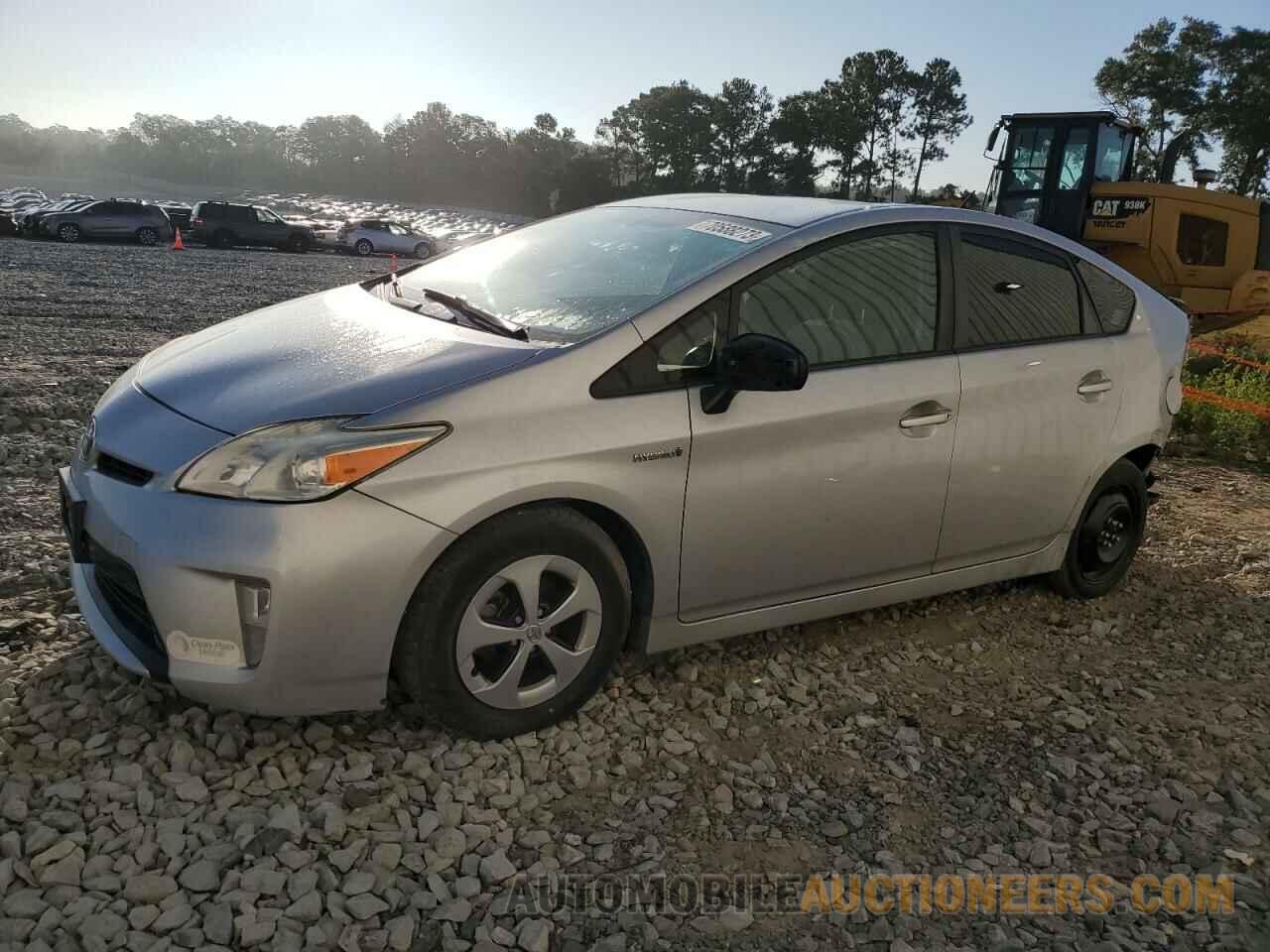 JTDKN3DU1F0421808 TOYOTA PRIUS 2015