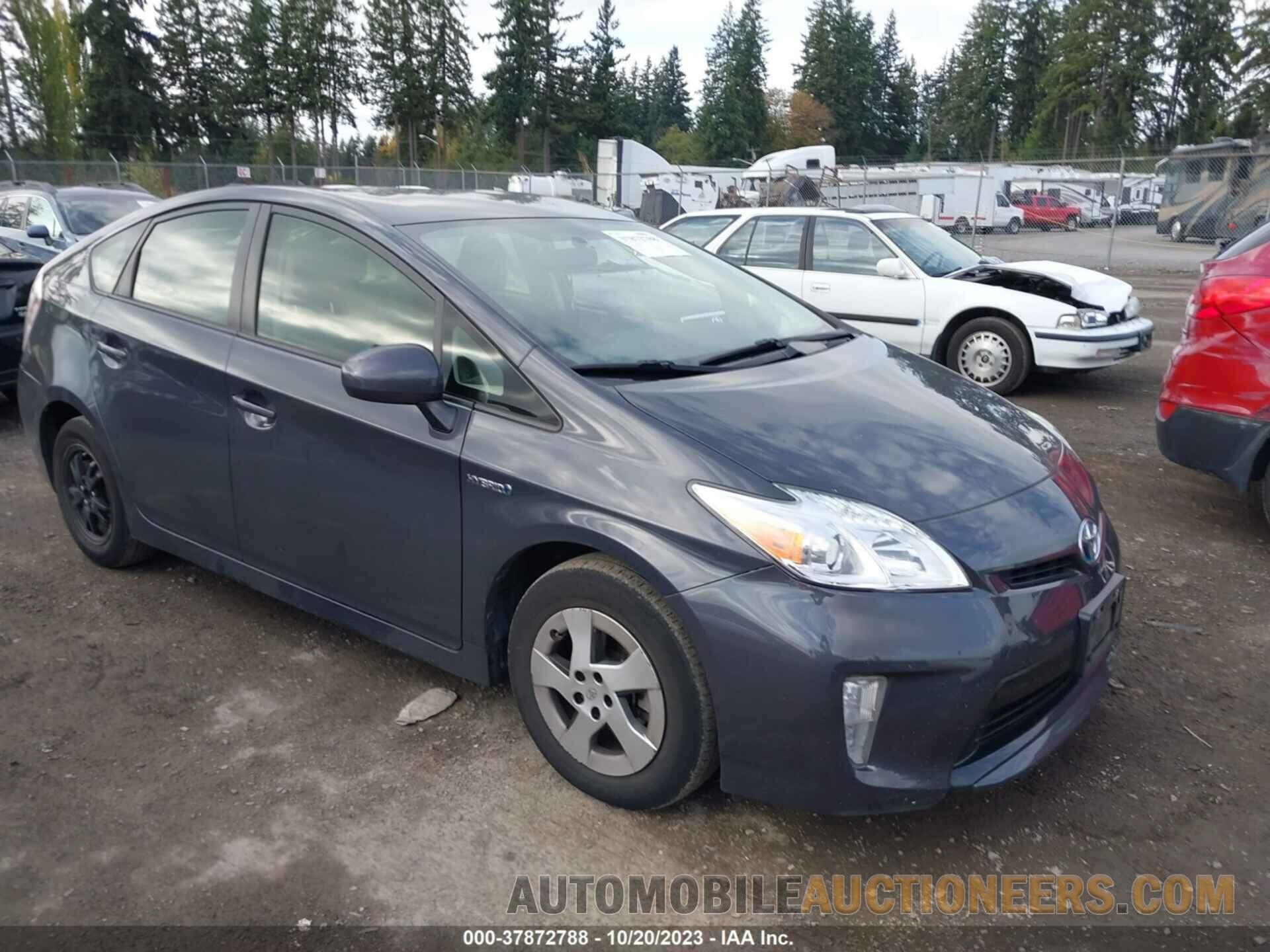 JTDKN3DU1F0430282 TOYOTA PRIUS 2015