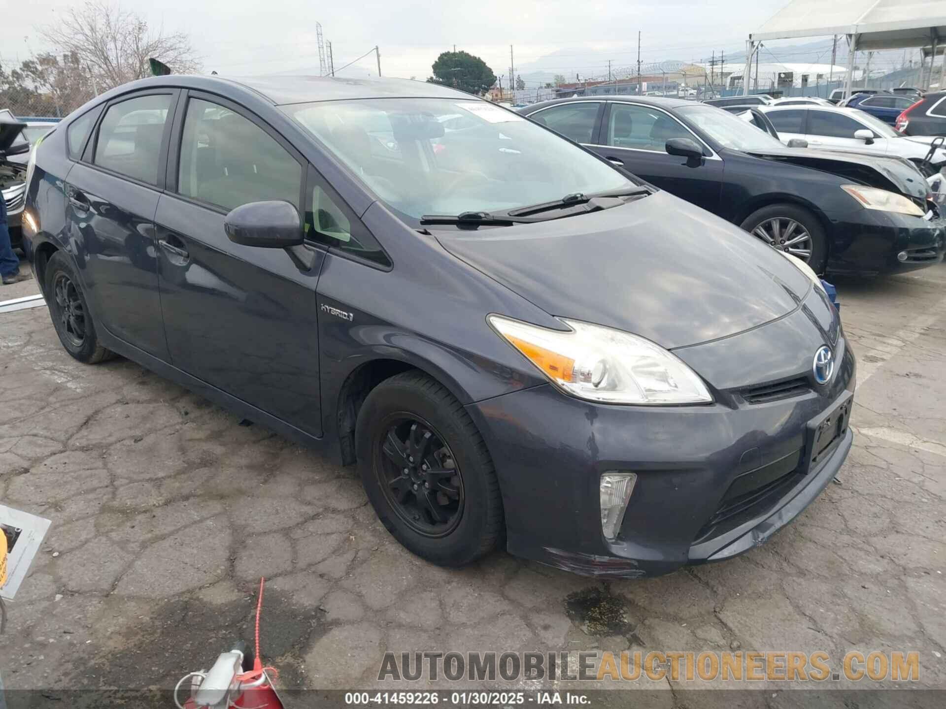 JTDKN3DU1F0441315 TOYOTA PRIUS 2015