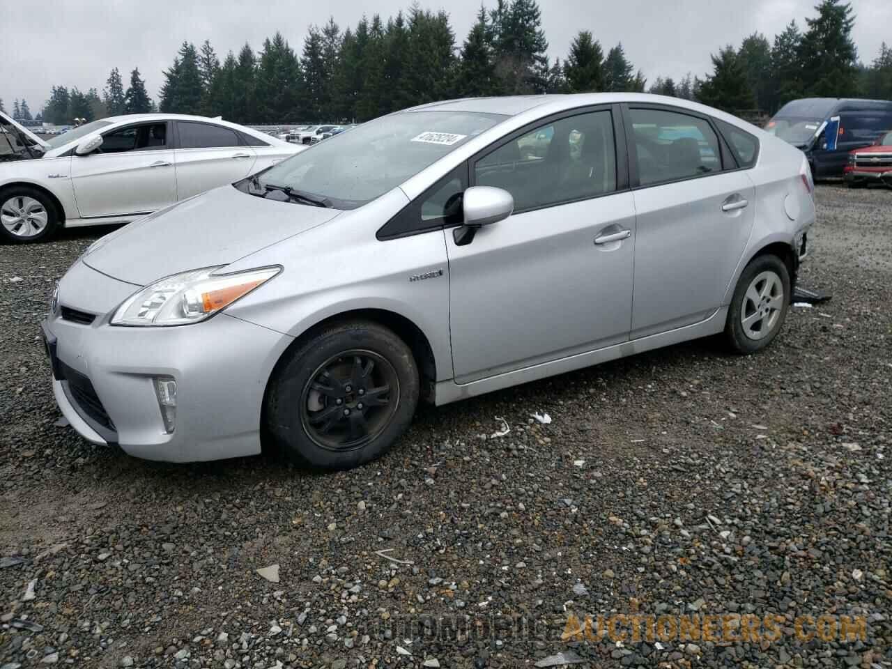 JTDKN3DU1F0442934 TOYOTA PRIUS 2015