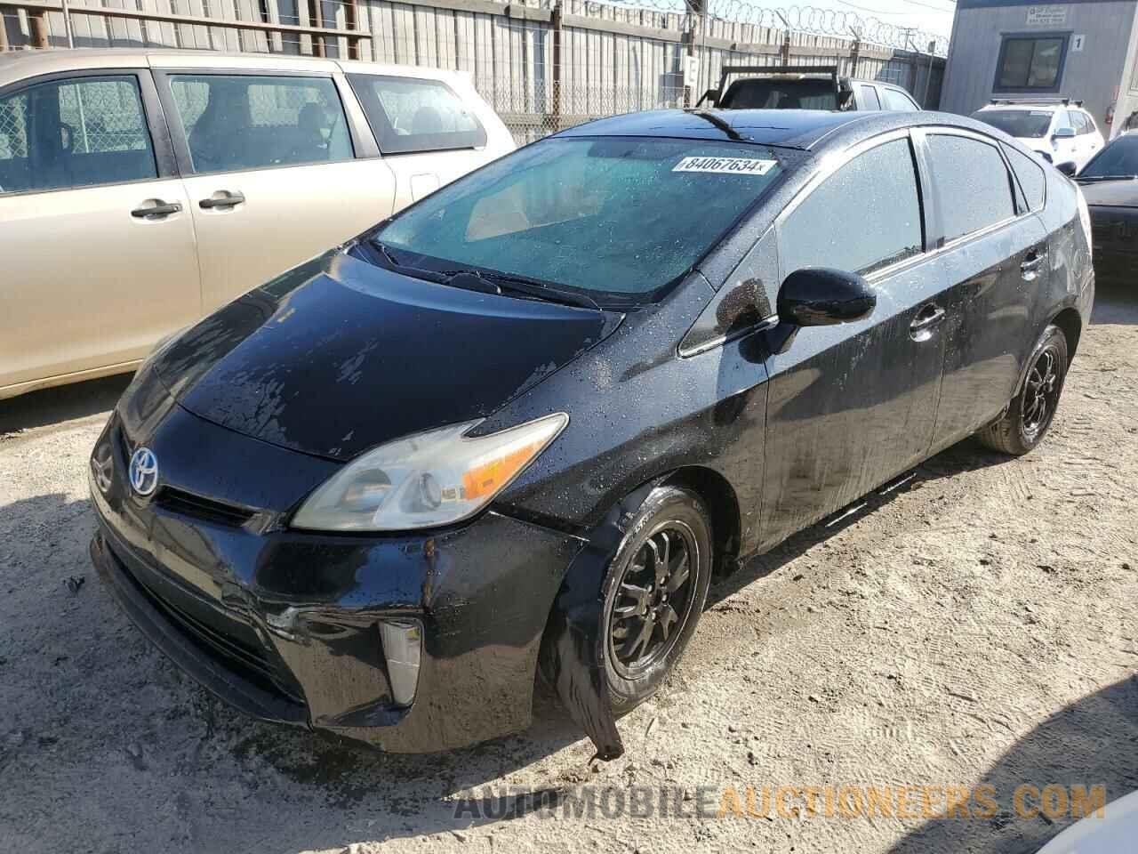 JTDKN3DU1F0447938 TOYOTA PRIUS 2015