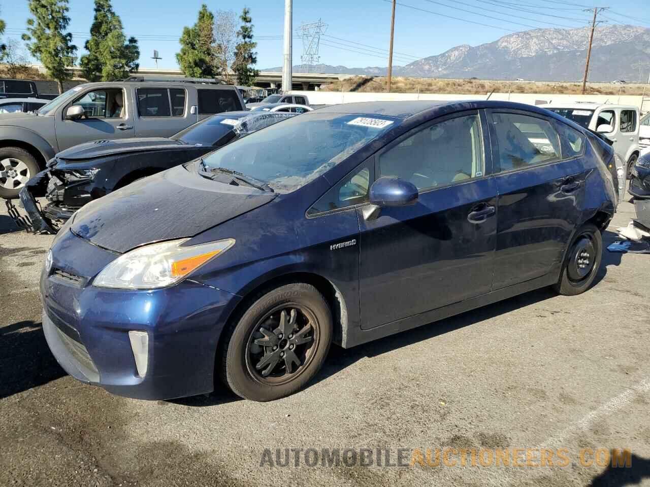 JTDKN3DU1F0456302 TOYOTA PRIUS 2015