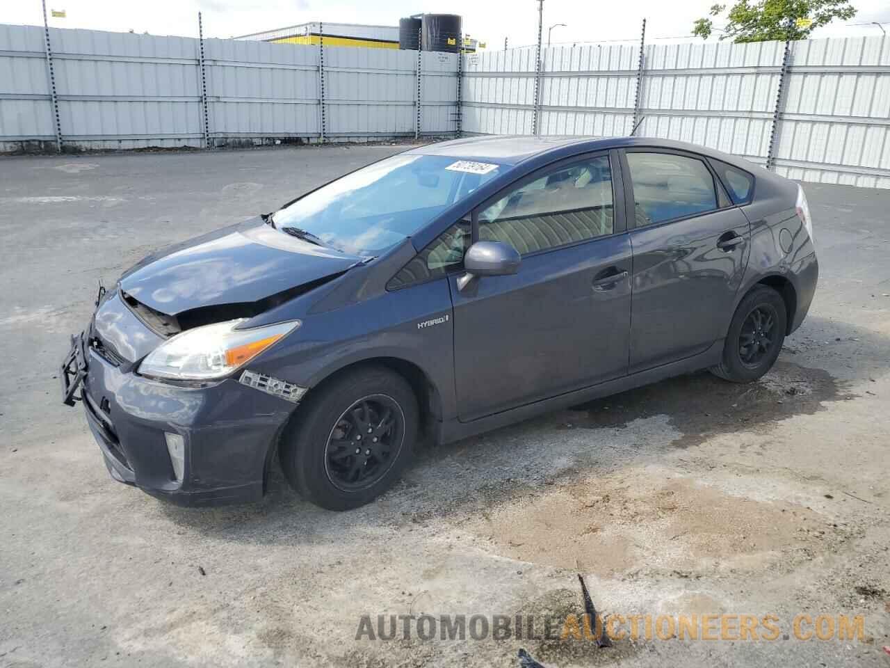 JTDKN3DU1F0464111 TOYOTA PRIUS 2015