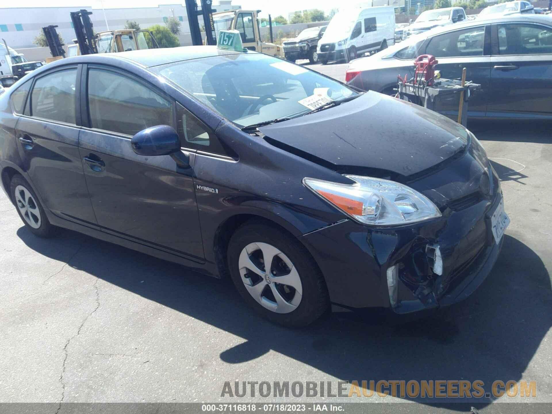 JTDKN3DU1F0469566 TOYOTA PRIUS 2015